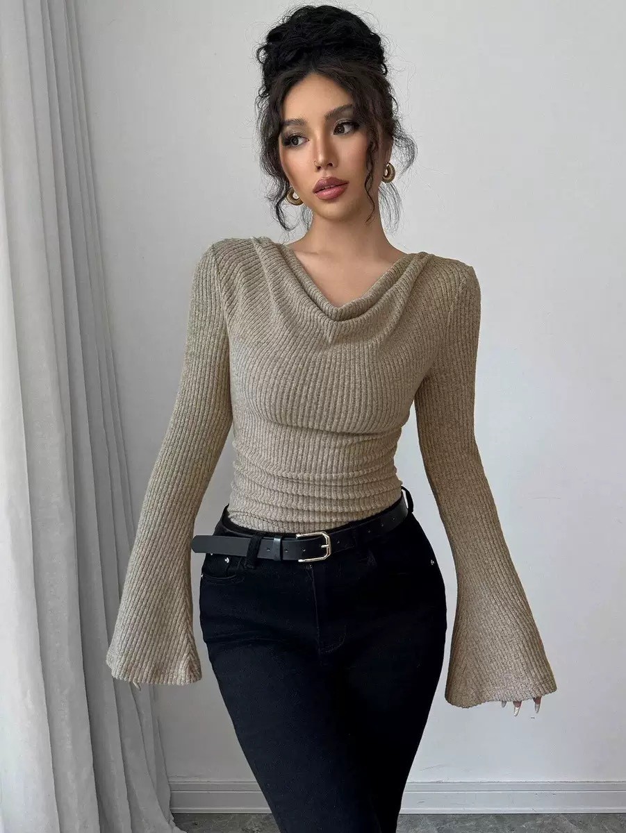 Blouse Off Shoulder - Damska bluzka z odkrytymi ramionami, dekolt
