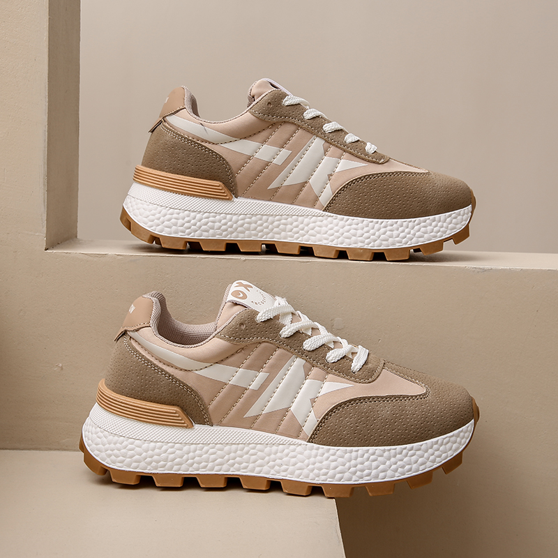 Damskie lekkie, wygodne, nowe, – New Balance Shoes 550 recenzja i cena