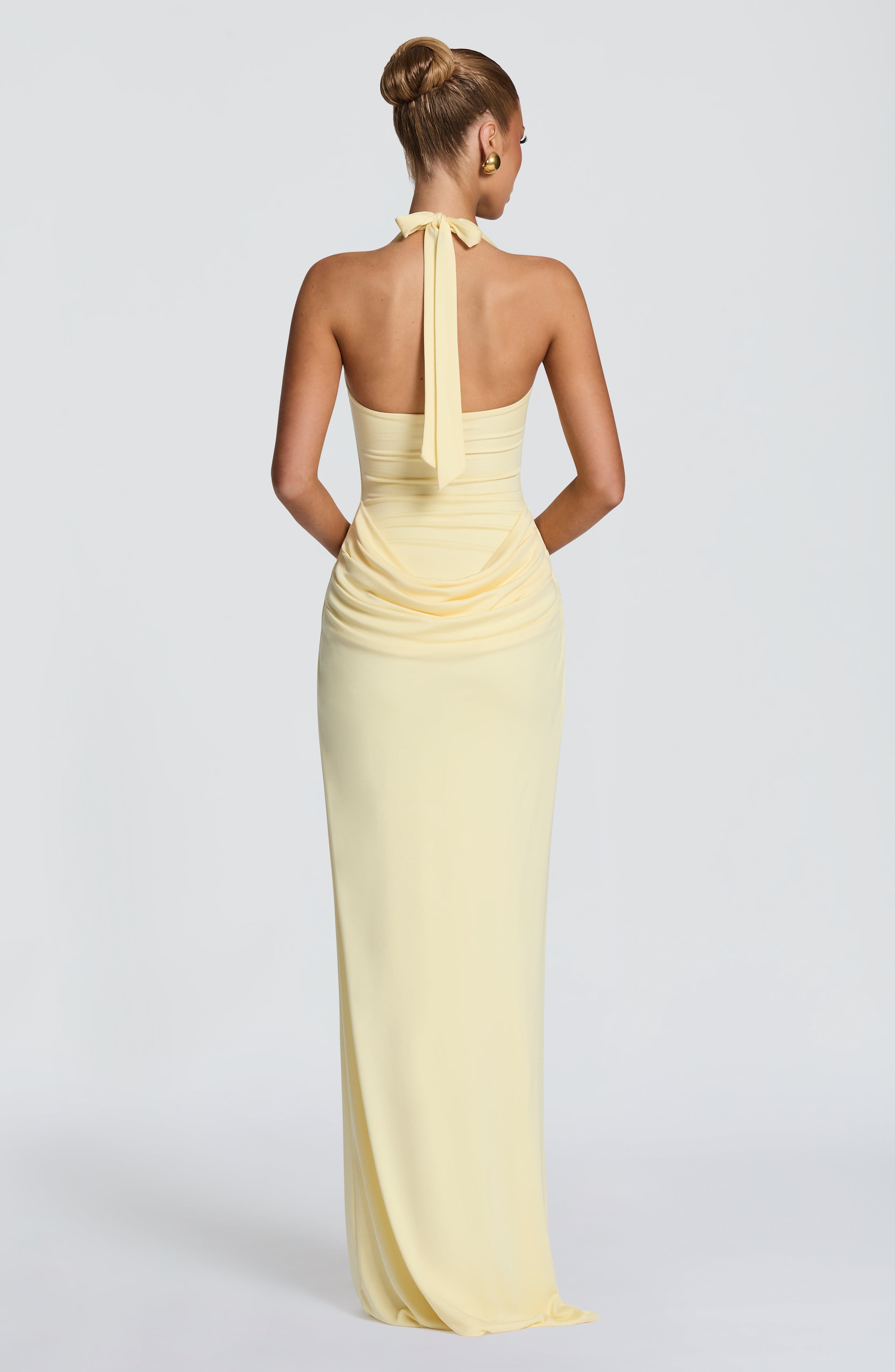 Sukienka maxi z kwadratowym de – Maxi Dress Halter recenzja i cena